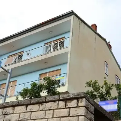 Apartments with WiFi Sibenik - 16170