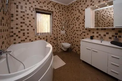 Kupaonica u objektu Family friendly house with a swimming pool Dubrava by Sibenik - Dubrava kod Sibenika, Sibenik - 24950