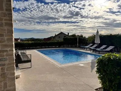Bazen u objektu Villa Puro ili u blizini