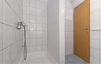 Kupaonica u objektu 1 Bedroom Amazing Apartment In Pirovac
