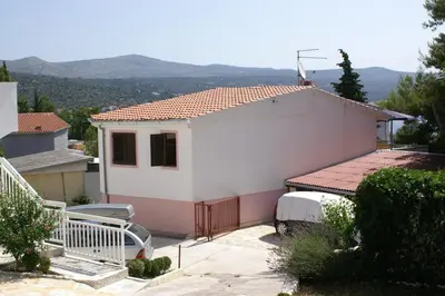 Pogled na planine ili pogled na planine iz apartmana