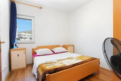 Krevet ili kreveti u jedinici u objektu Apartments with parking space Grebastica, Sibenik - 11301