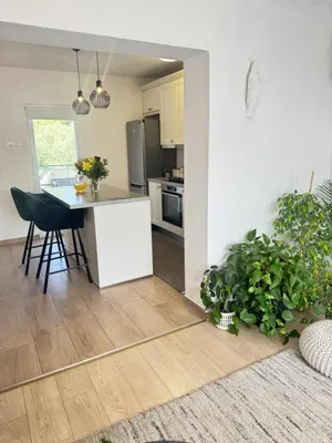 Kuhinja ili čajna kuhinja u objektu Sunset Hill Apartments