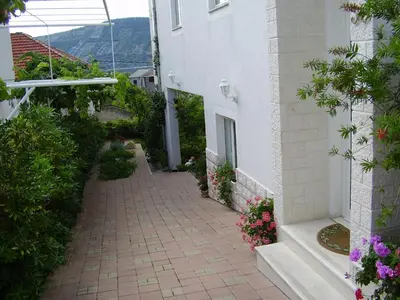 Pogled na planine ili pogled na planine iz apartmana