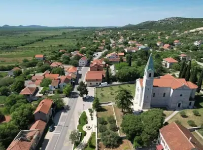 Priroda u blizini vila