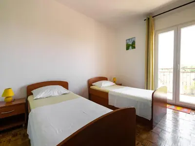 Krevet ili kreveti u jedinici u objektu Apartment in Rogoznica near Sea Beach