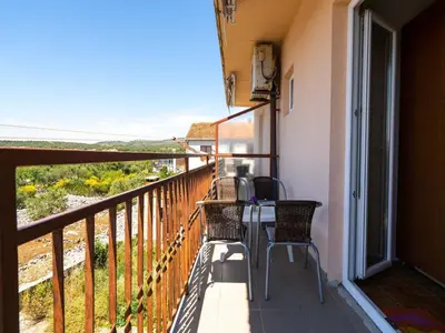 Balkon ili terasa u objektu Apartment in Rogoznica near Sea Beach