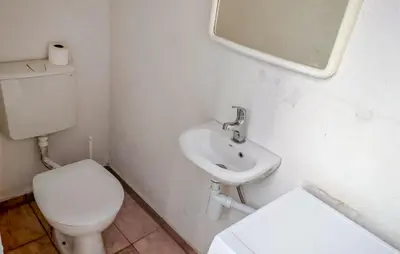 Kupaonica u objektu Pet Friendly Apartment In Vodice With Wifi