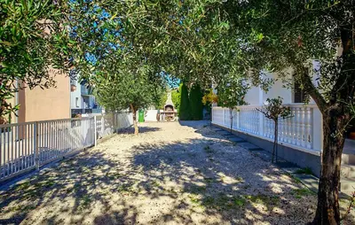 Tlocrt objekta 2 Bedroom Beautiful Apartment In Vodice