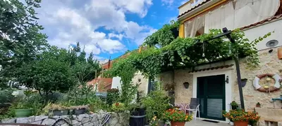 Zgrada u kojoj se nalazi apartman