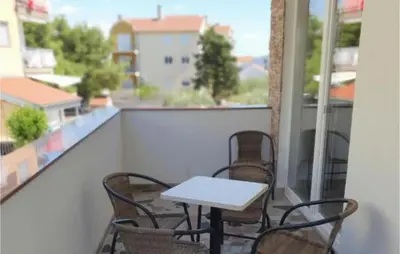 Balkon ili terasa u objektu 2 Bedroom Stunning Apartment In Vodice