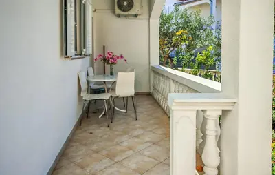 Balkon ili terasa u objektu 1 Bedroom Gorgeous Apartment In Vodice