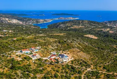 Priroda u blizini vila