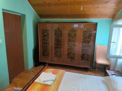 Krevet ili kreveti u jedinici u objektu Holiday Home für 3 Personen - 1 Kind ca- 68 m² in Žaboric- Dalmatien - Gespanschaft Sib by Interhome