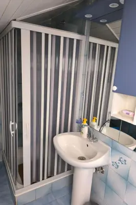 Kupaonica u objektu Holiday Home für 3 Personen - 1 Kind ca- 68 m² in Žaboric- Dalmatien - Gespanschaft Sib by Interhome