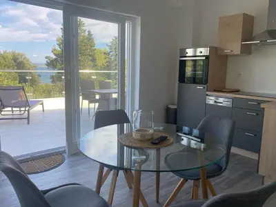 Kuhinja ili čajna kuhinja u objektu Apartment Appartment mit Pool by Interhome