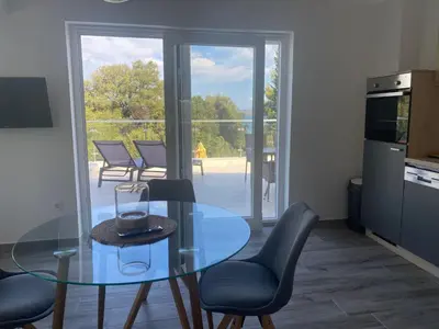 Kuhinja ili čajna kuhinja u objektu Apartment Appartment mit Pool by Interhome