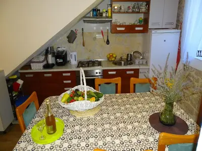 Kuhinja ili čajna kuhinja u objektu Holiday Home Landhaus Kostela by Interhome