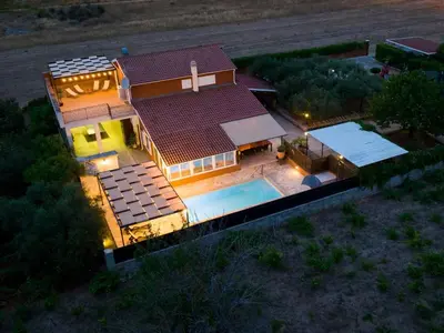 Bazen u objektu Holiday Home Villa Bruna mit privatem Pool by Interhome ili u blizini
