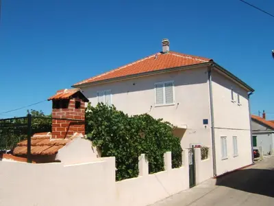 Zgrada u kojoj se nalazi apartman