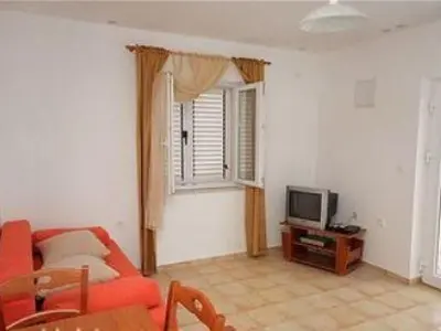 TV i/ili zabavni centar u objektu Apartment Kleines Apartment Emil Vanily by Interhome