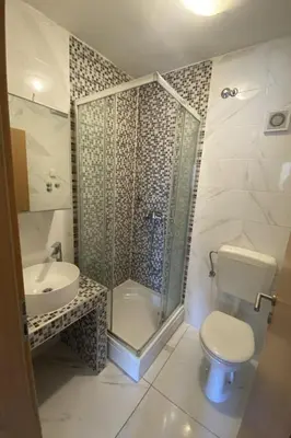 Kupaonica u objektu Apartment EDEN by Interhome