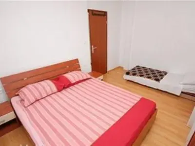 Krevet ili kreveti u jedinici u objektu Apartment Kleines Apartment Emil Bordo by Interhome