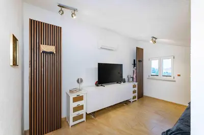 Tlocrt objekta Ferienhaus Solea mit Meerblick in Žaborić, Šibenik