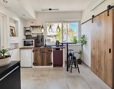 Kuhinja ili čajna kuhinja u objektu Studio Apartment Marijana A3