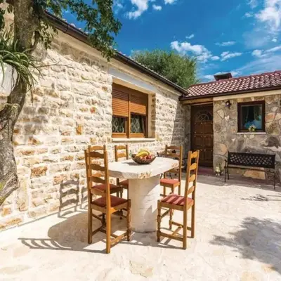 Holiday Home Anita 1 mit Pool by Interhome