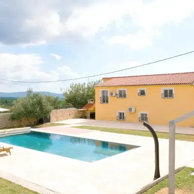 Villa Manda