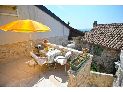 Zgrada u kojoj se nalazi apartman