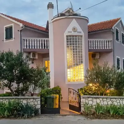 Nice Apartment In Jezera With House Sea View