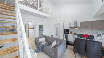 Kuhinja ili čajna kuhinja u objektu Villa Shaula 1 by Villas Guide