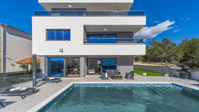 Bazen u objektu Villa Shaula by Villas Guide ili u blizini