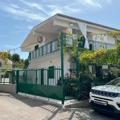 Apartments Nediljka - Dolac