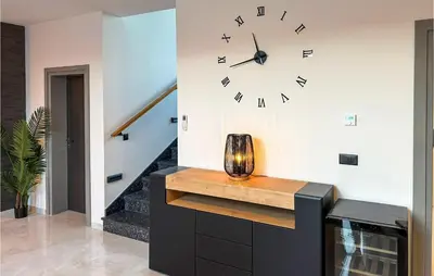 Tlocrt objekta 4 Bedroom Gorgeous Home In Raslina