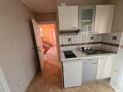 Kuhinja ili čajna kuhinja u objektu Villa Neda - Standard One Bedroom Apartment with Balcony