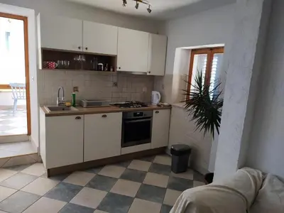 Kuhinja ili čajna kuhinja u objektu Apartments Bla a - Duplex Two Bedroom Apartment