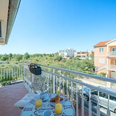 Apartman Angie suit