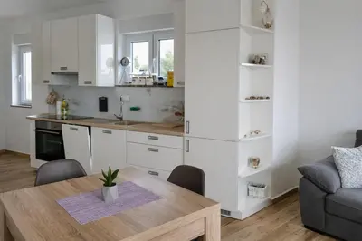 Kuhinja ili čajna kuhinja u objektu Blue Horizon Apartment by Litto