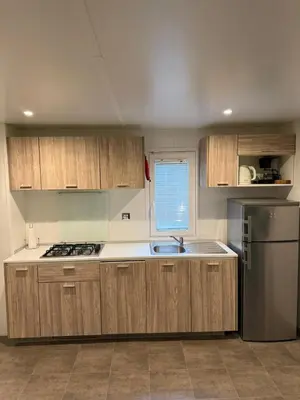 Kuhinja ili čajna kuhinja u objektu Mobile House MASLINA MURTER