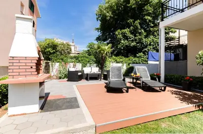 Vrt u objektu Apartments Ante