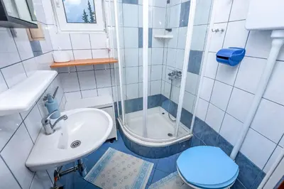 Kupaonica u objektu Apartments Sopic