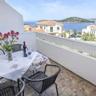 Apartments Mirta