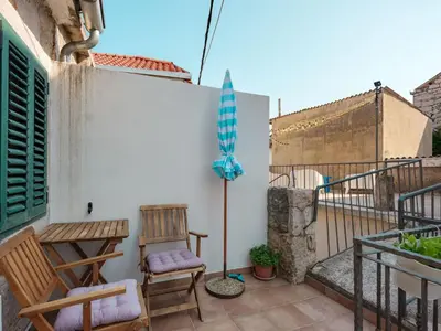Balkon ili terasa u objektu Holiday Home Hanna mit Blick auf das Wasser by Interhome