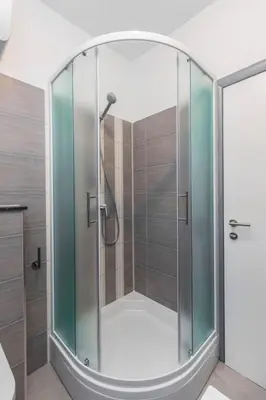 Kupaonica u objektu Apartment Apartmani Vesna Grebaštica by Interhome