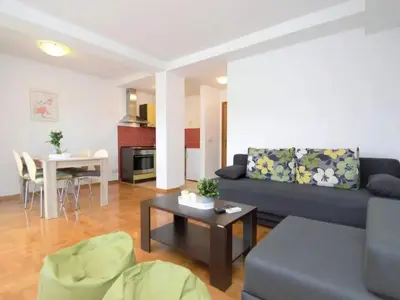 Kuhinja ili čajna kuhinja u objektu Apartman Antea