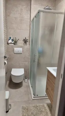 Kupaonica u objektu Azure Pool House Murter