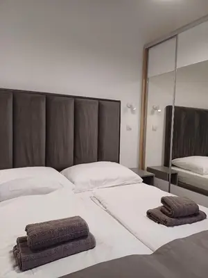 Krevet ili kreveti u jedinici u objektu Quiet Bay Getaway Apt Mona 2 4 and 6